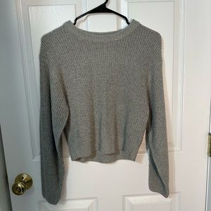 Like new gray sweater!